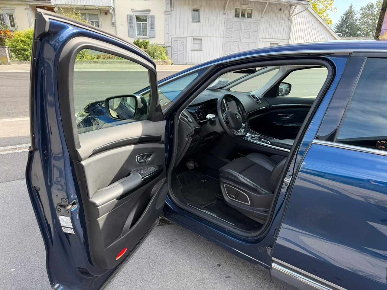 RENAULT Espace 2.0 Blue dCi Intens EDC-image-4