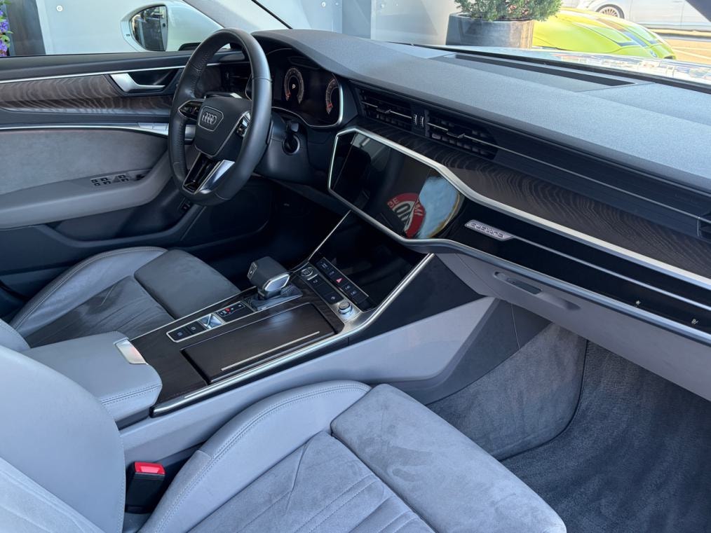 AUDI A6 Limousine 45 TFSi quattro S line-image-9
