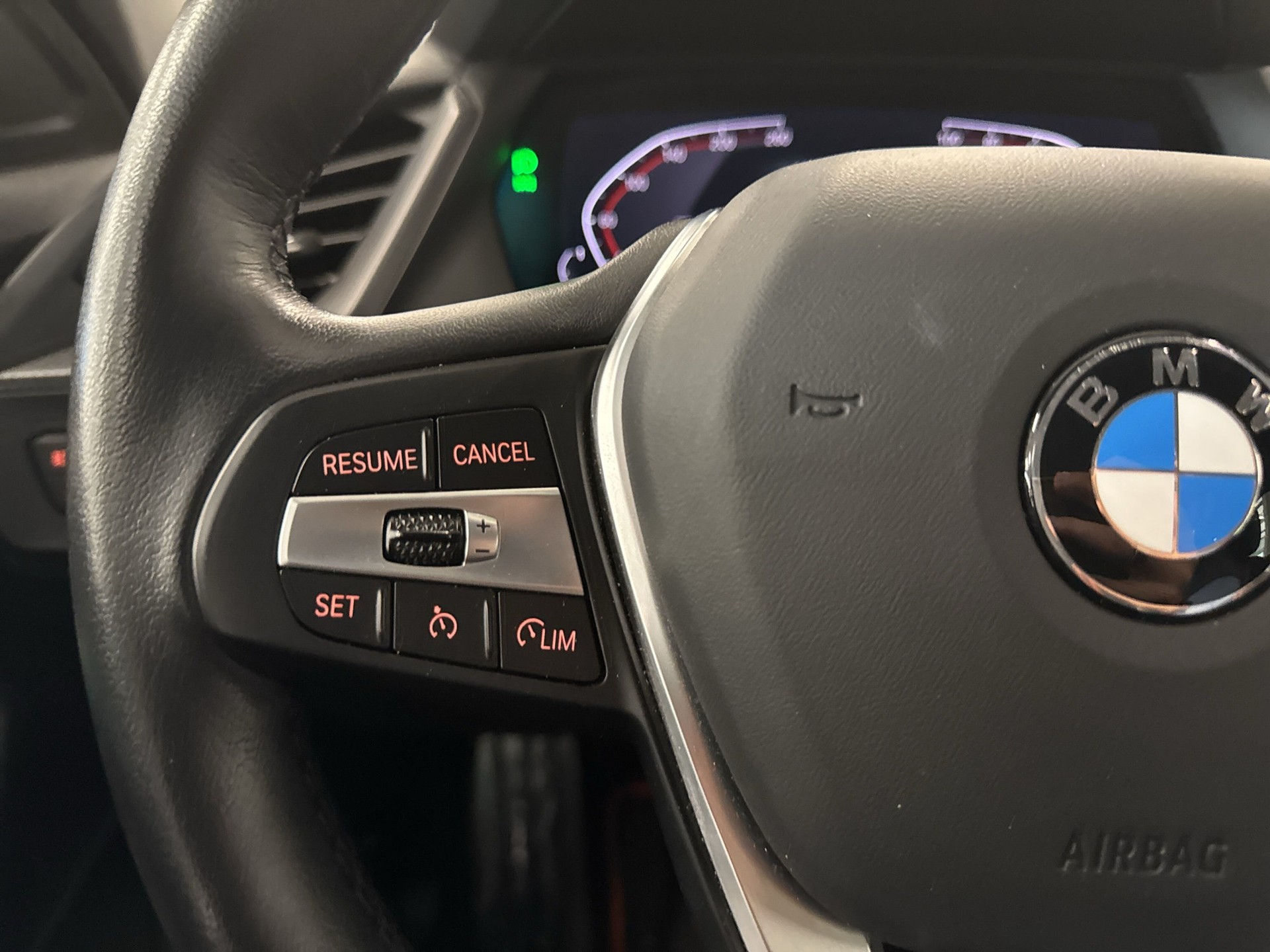 BMW 118i Sport Line Steptronic-image-14