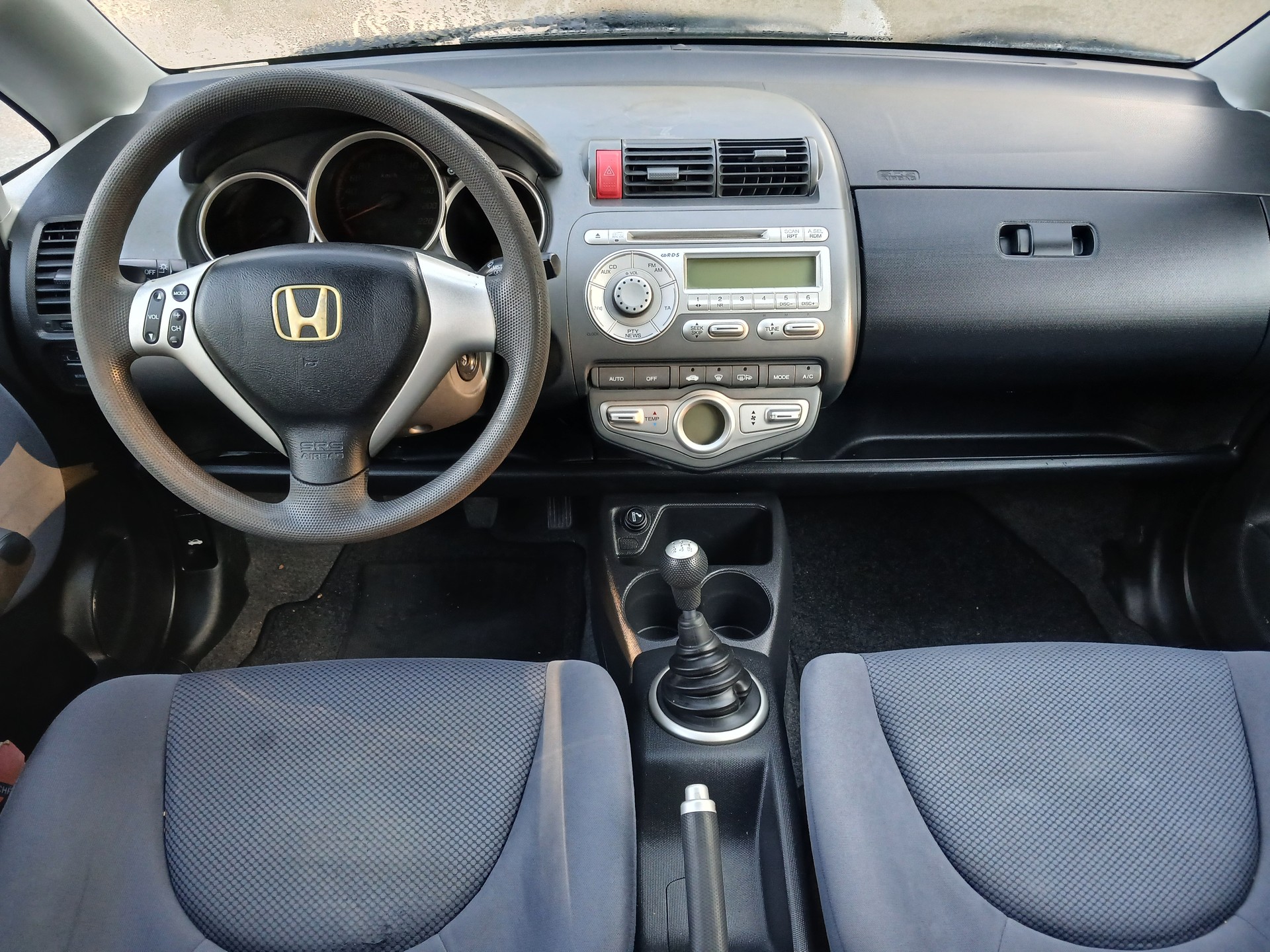 HONDA Jazz 1.4i LS-image-7