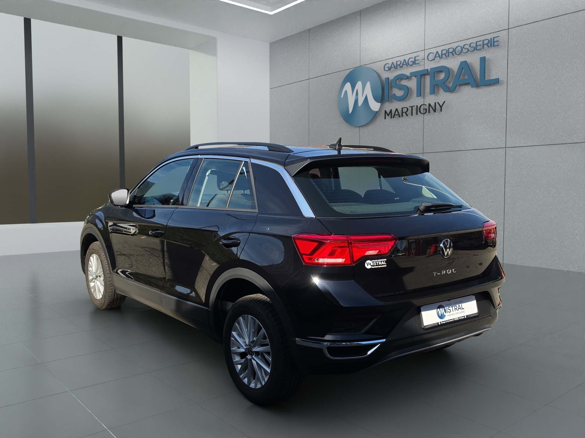 VW T-Roc 1.5 TSI Advance DSG-showroom-element-2