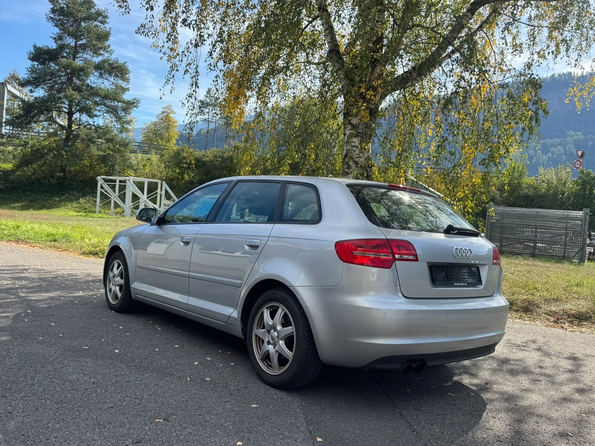 AUDI A3 Sportback 1.8 TFSI Ambiente quattro-image-13