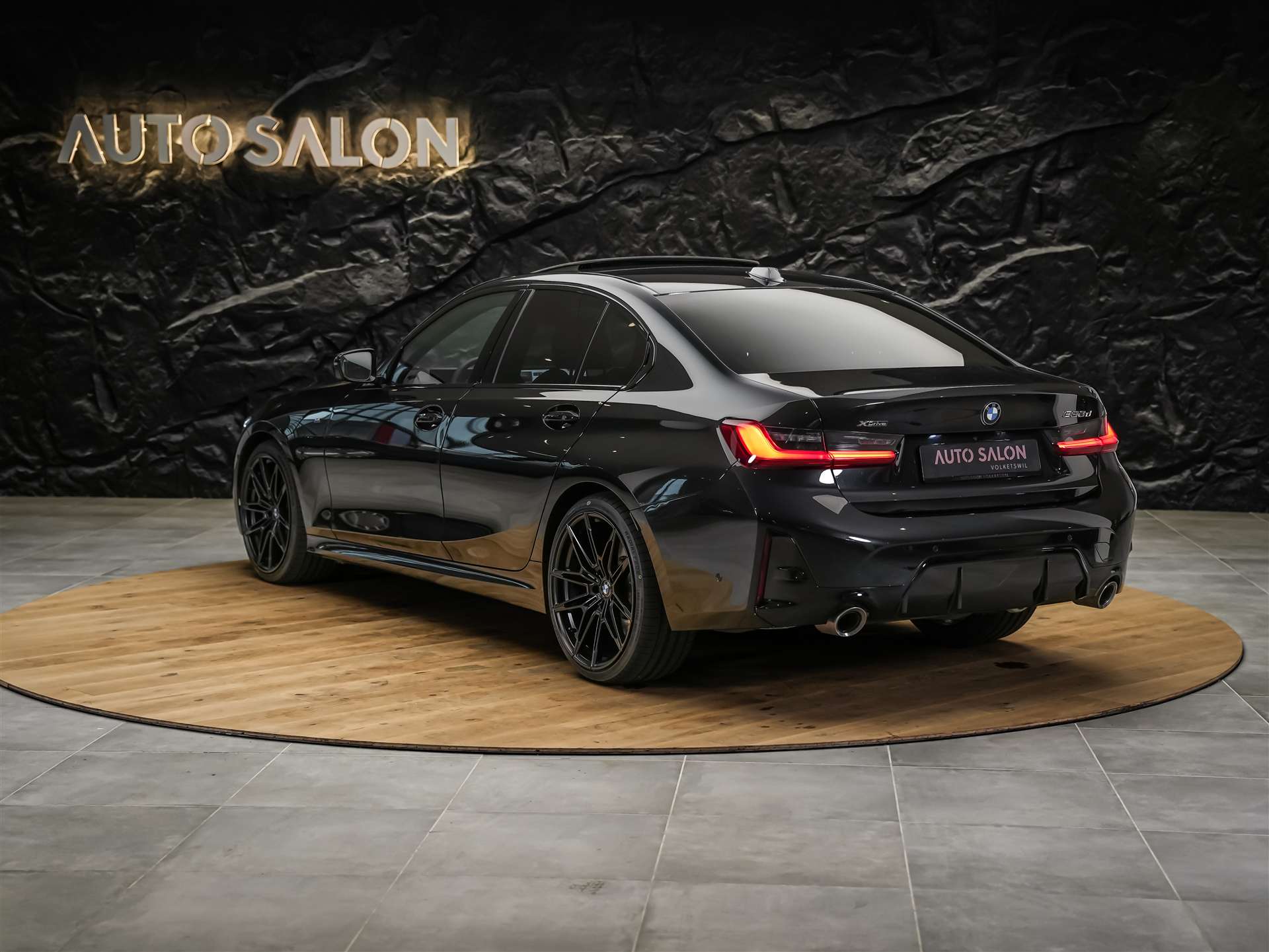 BMW 330d xDrive Steptronic M Sport Pro *Facelift*Werksgarantie*Panorama*360°*Head-Up*-showroom-element-2