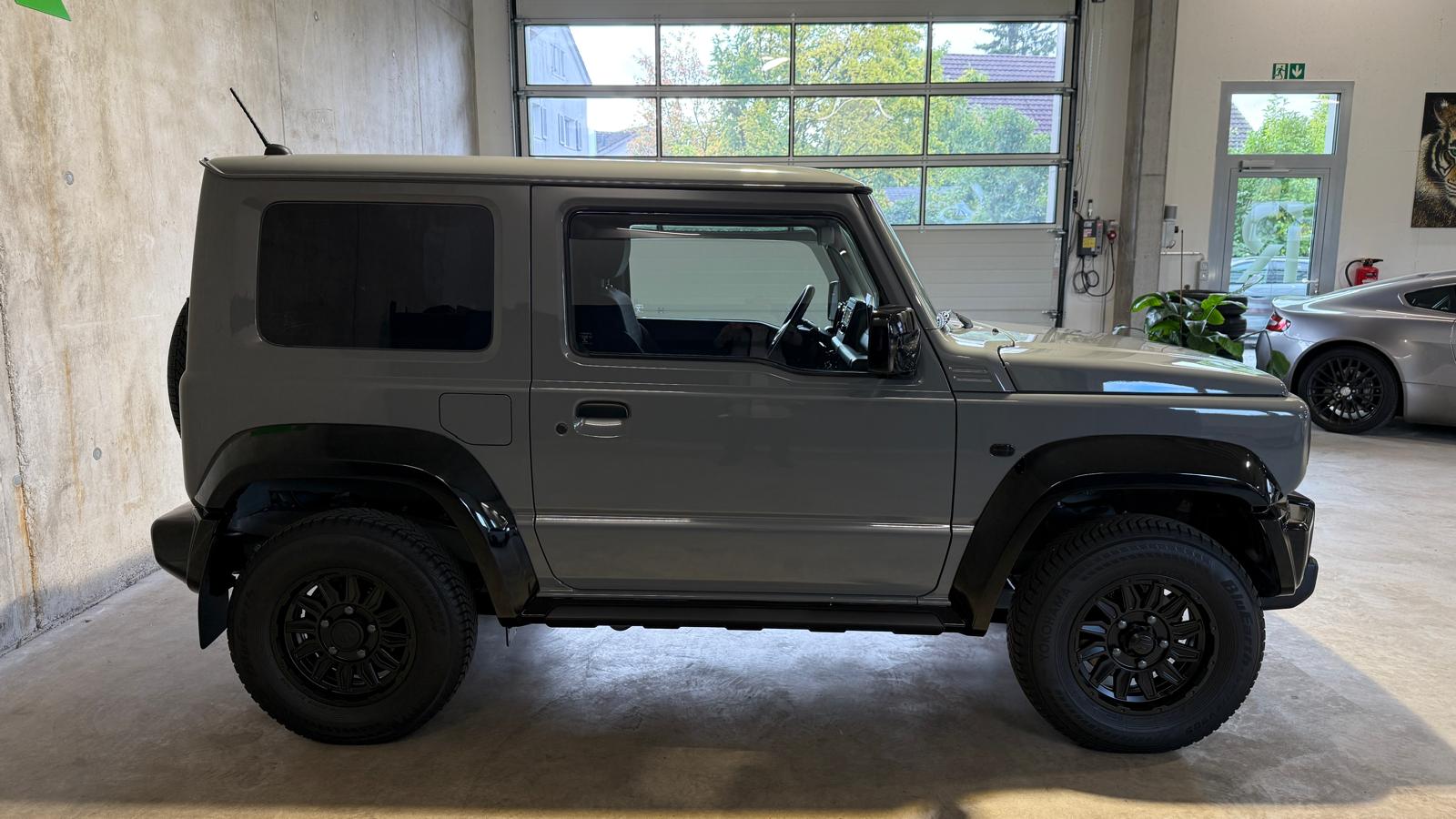 SUZUKI Jimny Country 1.5 Compact+ Horizon Edition 4x4-image-6