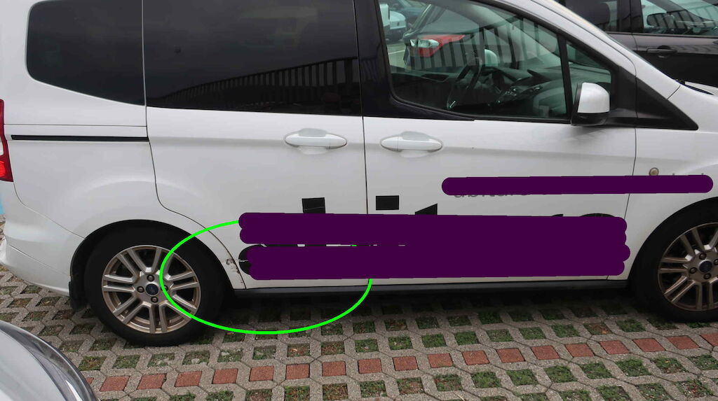 FORD Tourneo Courier 1.0 SCTi Titanium-image-10