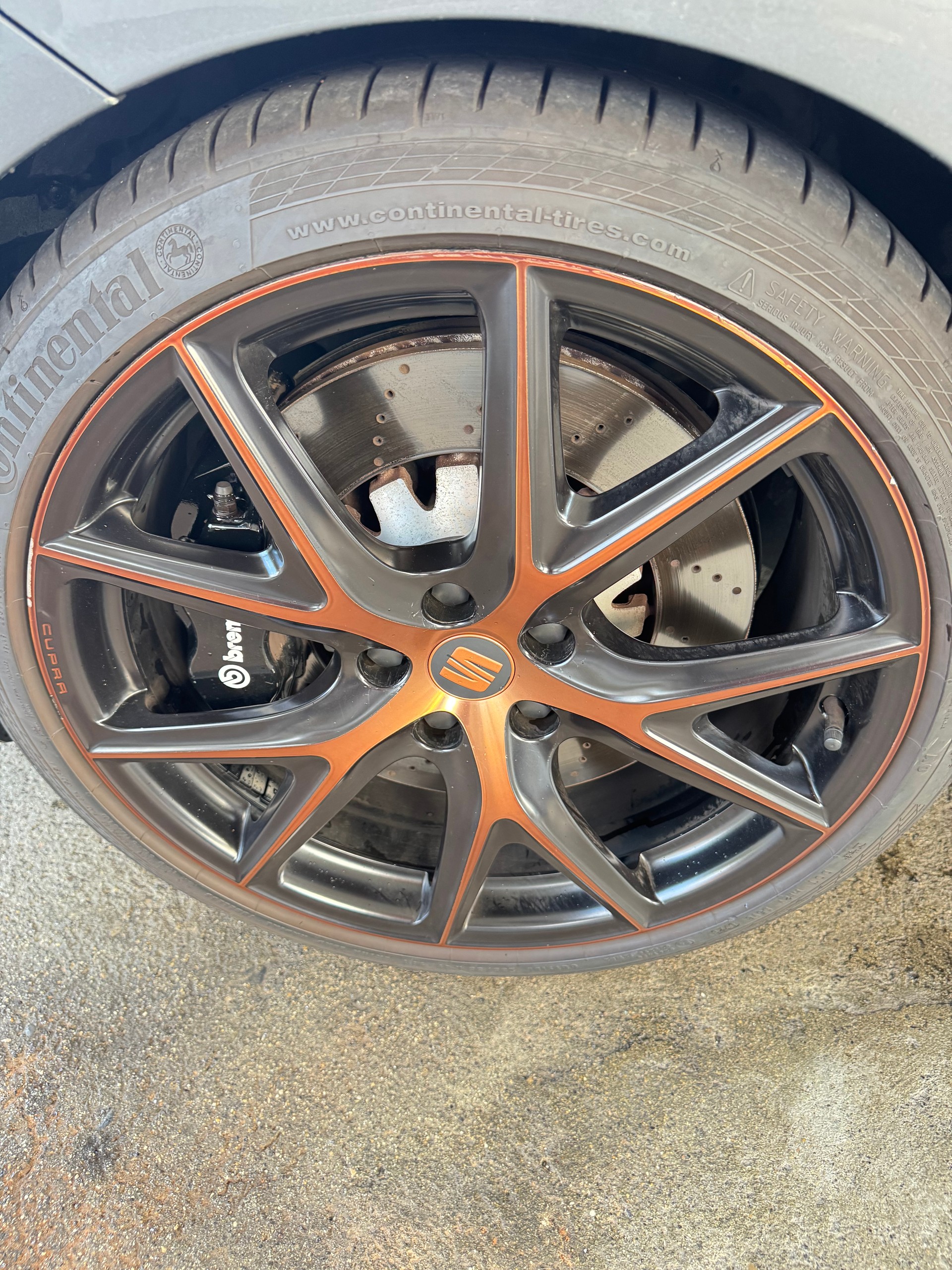 SEAT Leon 2.0 TSI Cupra 300 DSG-image-17