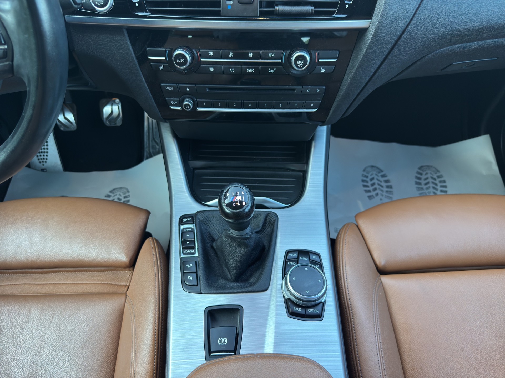 BMW X4 xDrive 20d-image-10