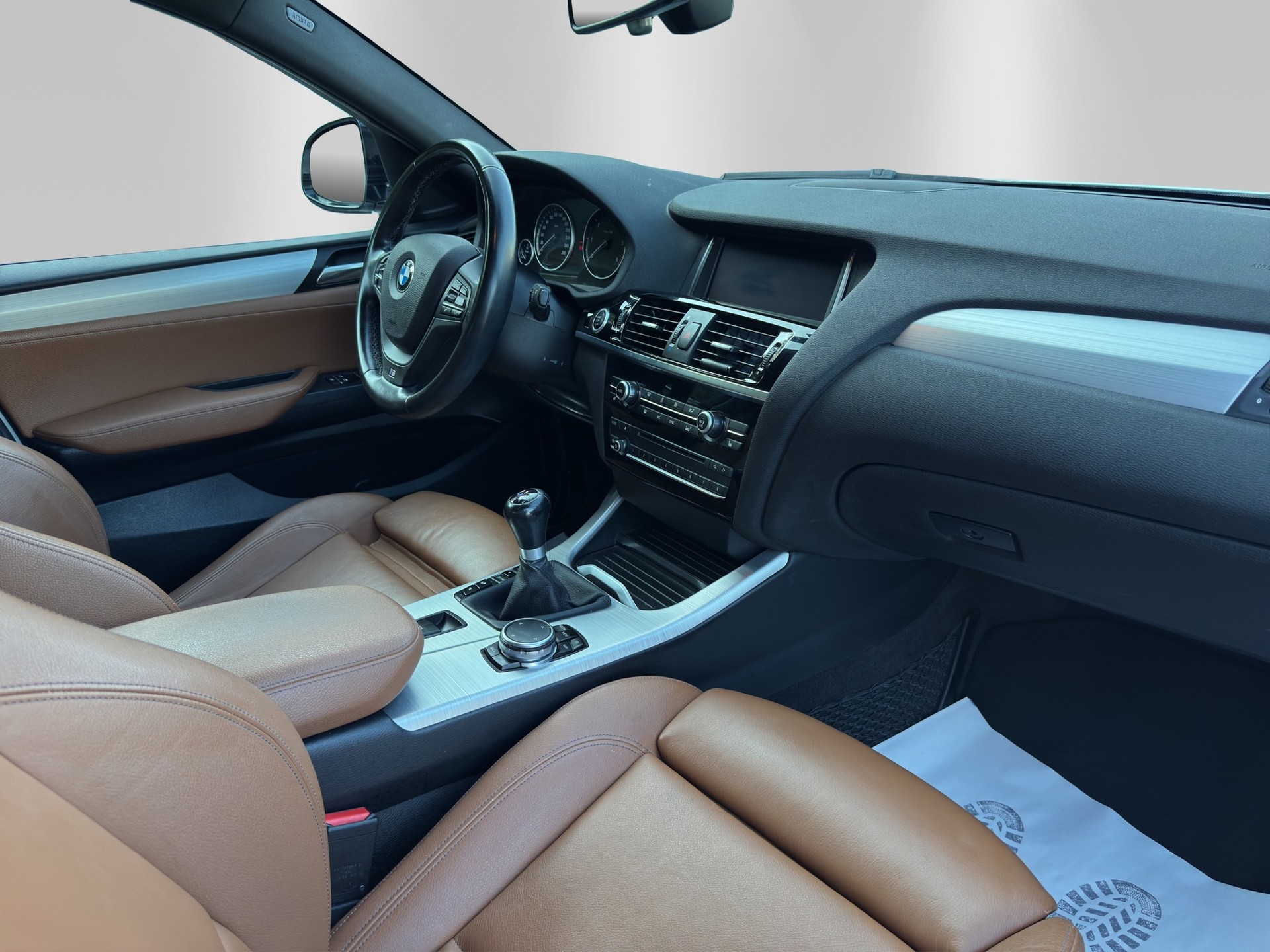 BMW X4 xDrive 20d-image-12