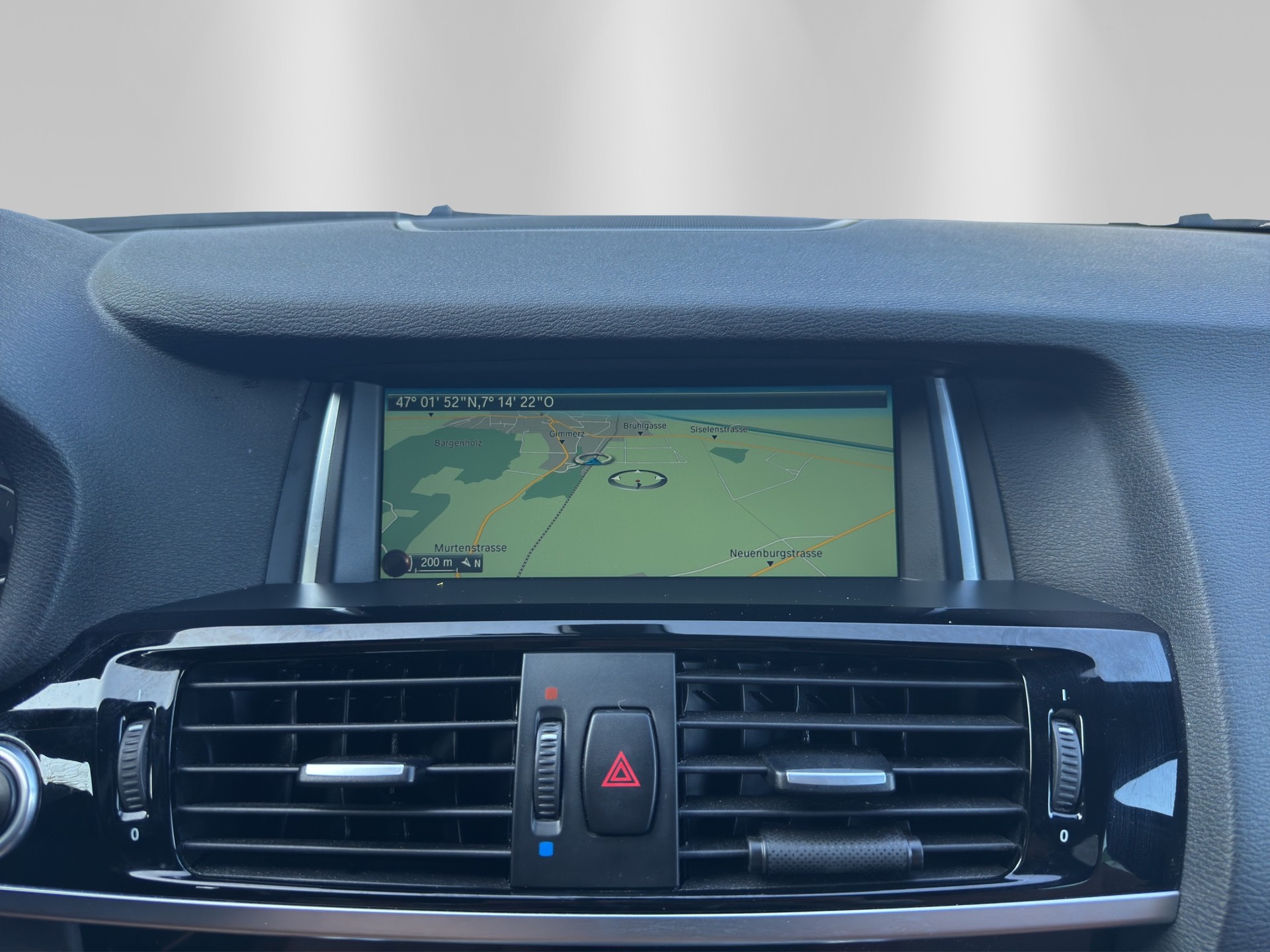 BMW X4 xDrive 20d-image-11