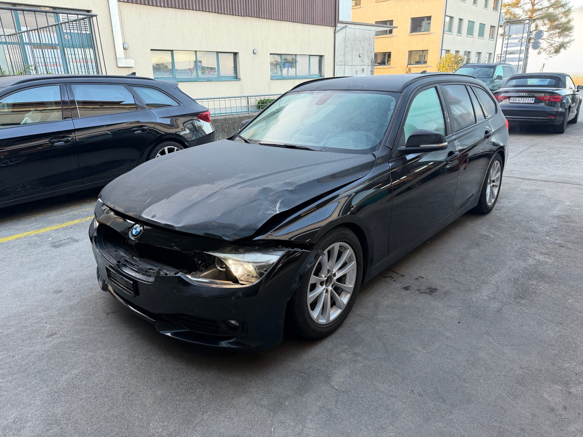 BMW 320d Touring Steptronic-image-0