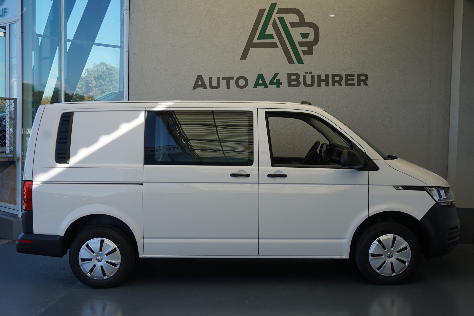 VW T6.1 2.0 TDI-image-6