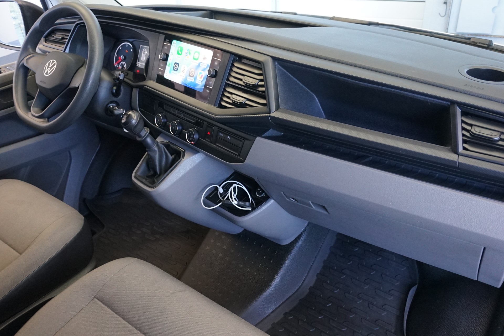 VW T6.1 2.0 TDI-image-16
