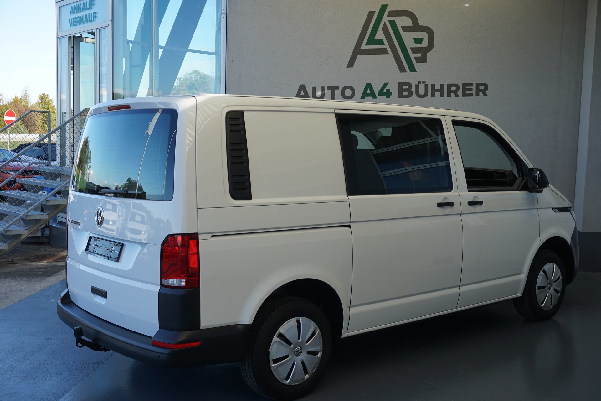 VW T6.1 2.0 TDI-image-9