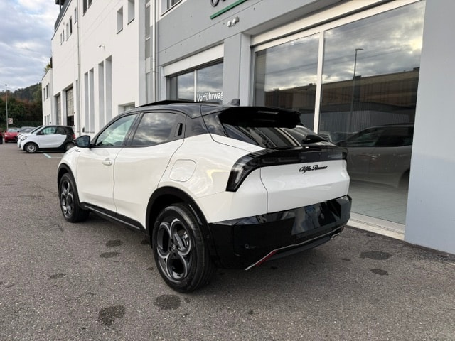 ALFA ROMEO Junior 1.2 48V Hybrid Sport Speciale Tech Sky MY26-image-5