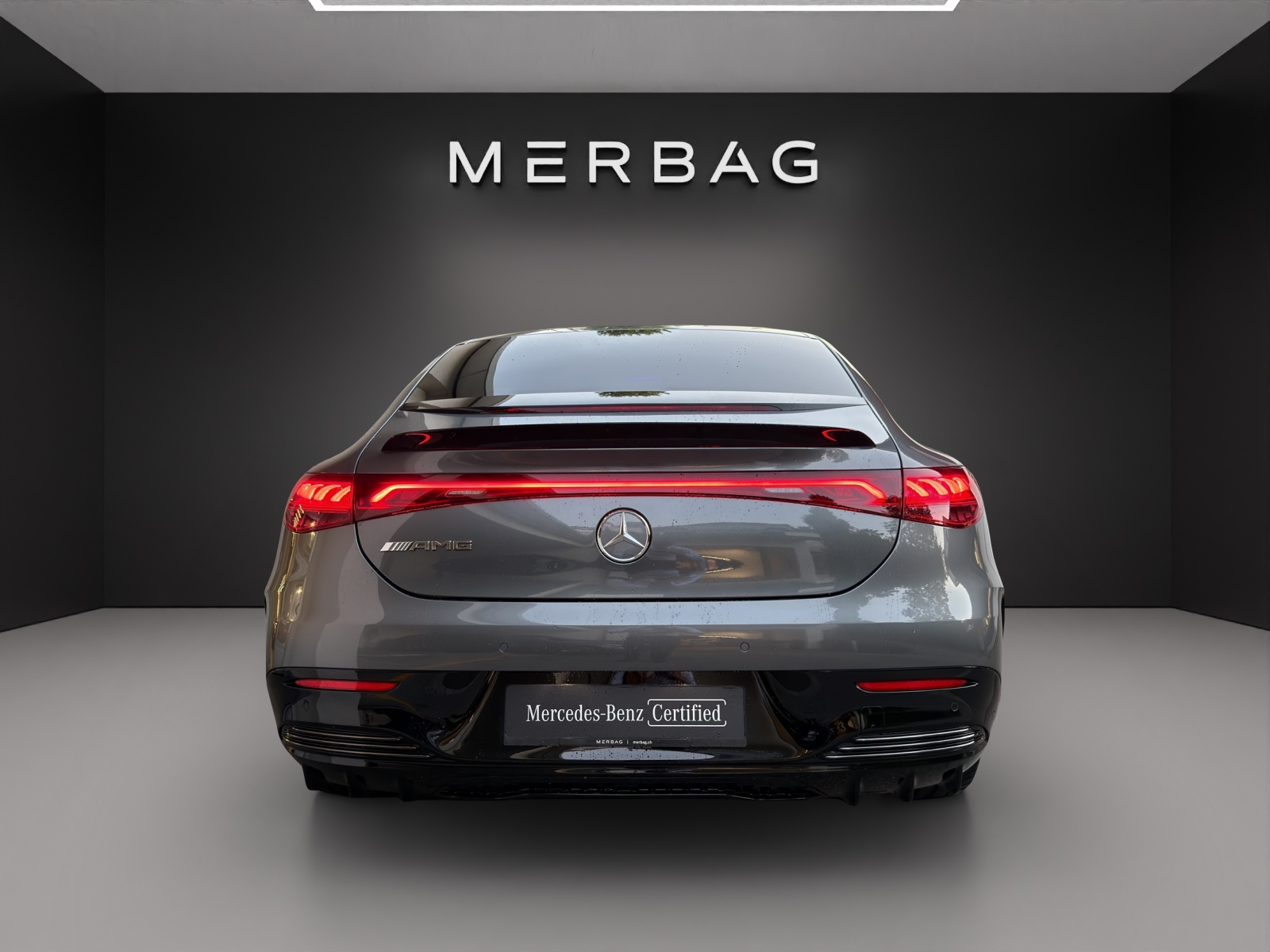 MERCEDES-BENZ EQE 43 AMG 4 Matic-image-3