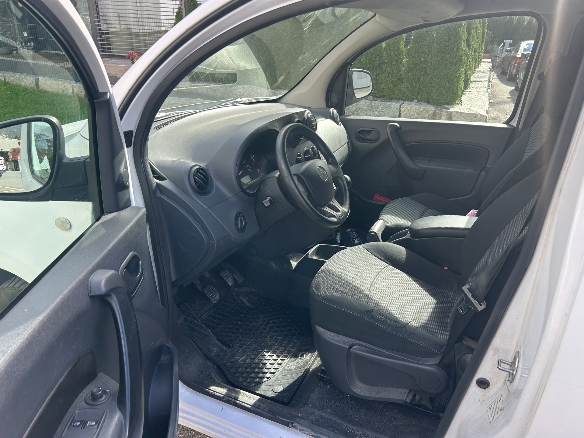 MERCEDES-BENZ Citan 109 CDI L Euro 5-image-10