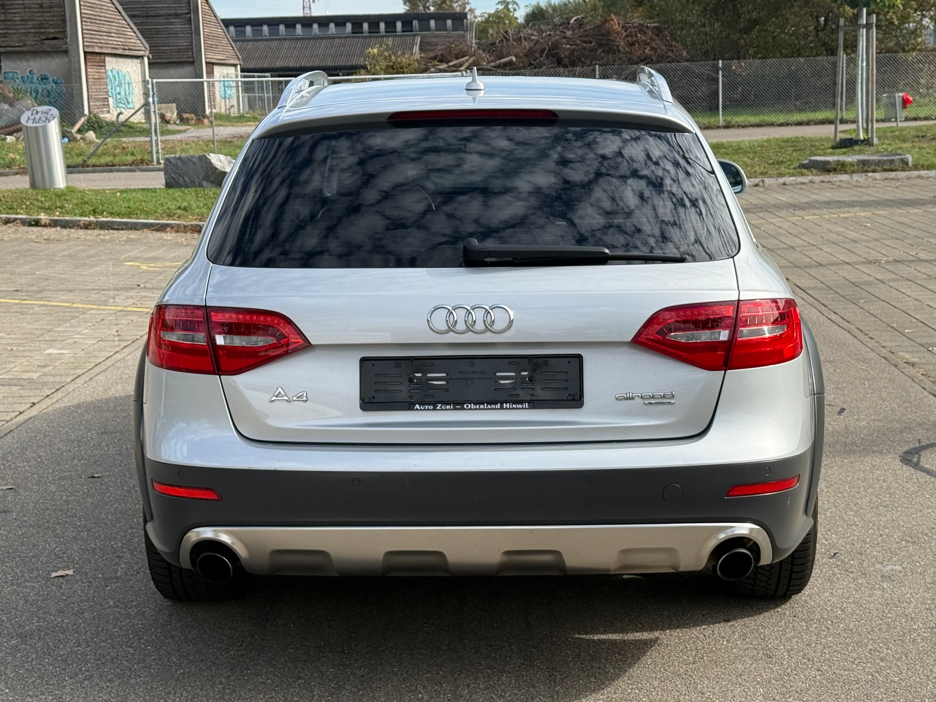 AUDI A4 allroad 2.0 TFSI quattro S-tronic-image-4