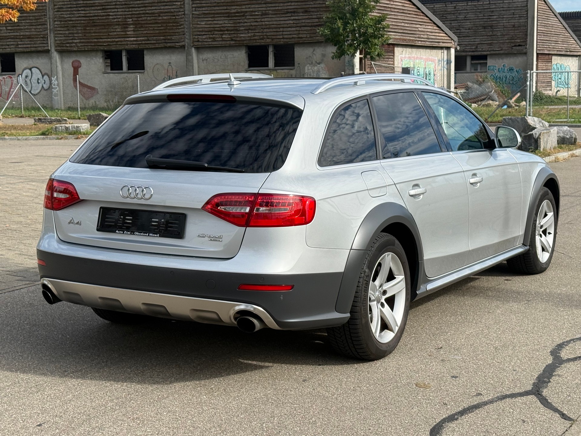AUDI A4 allroad 2.0 TFSI quattro S-tronic-image-3