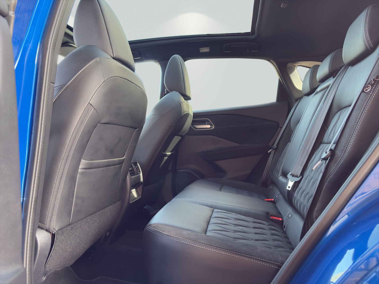 NISSAN Qashqai 1.5 VC-T Tekna+-image-12