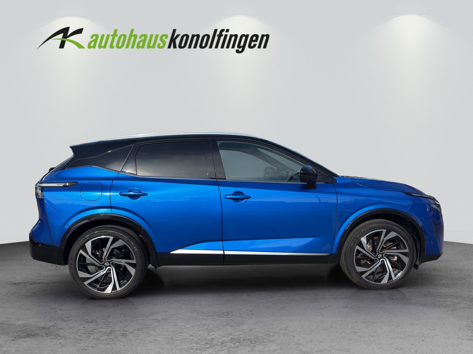NISSAN Qashqai 1.5 VC-T Tekna+-image-4