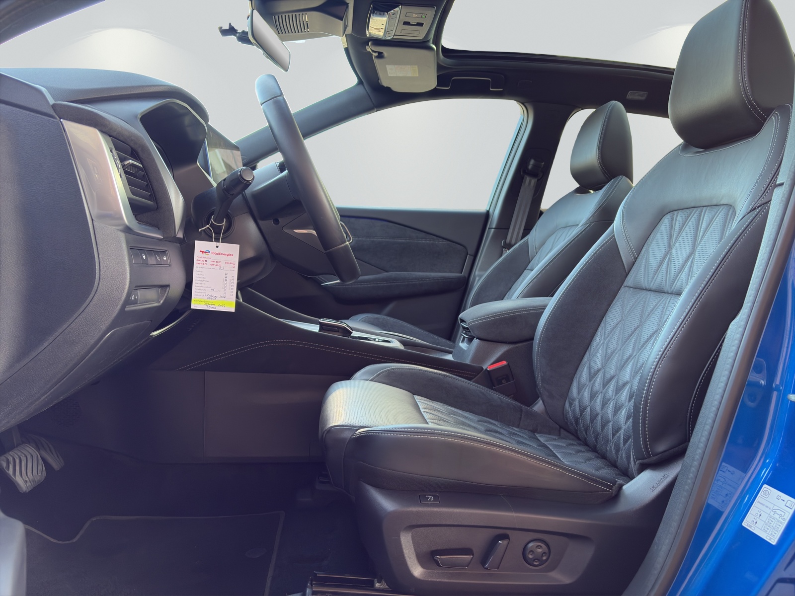NISSAN Qashqai 1.5 VC-T Tekna+-image-8