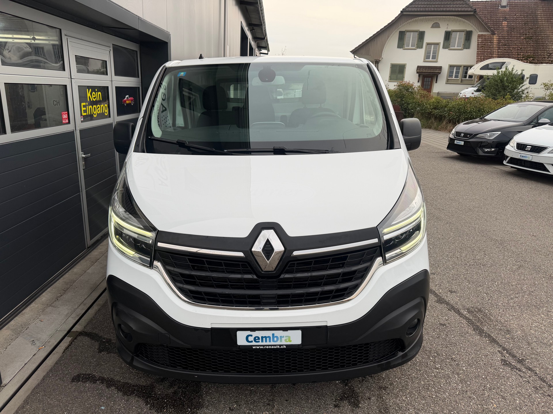 RENAULT Trafic 2.0 Energy dCi 120 3.0t Business L1H1-image-7