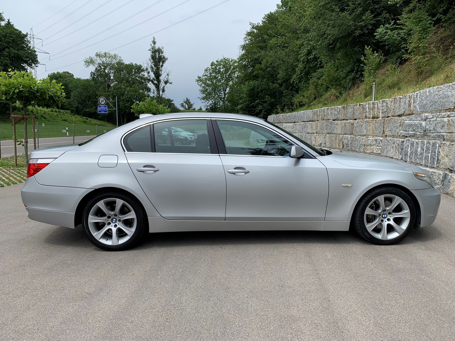 BMW 530d-image-8