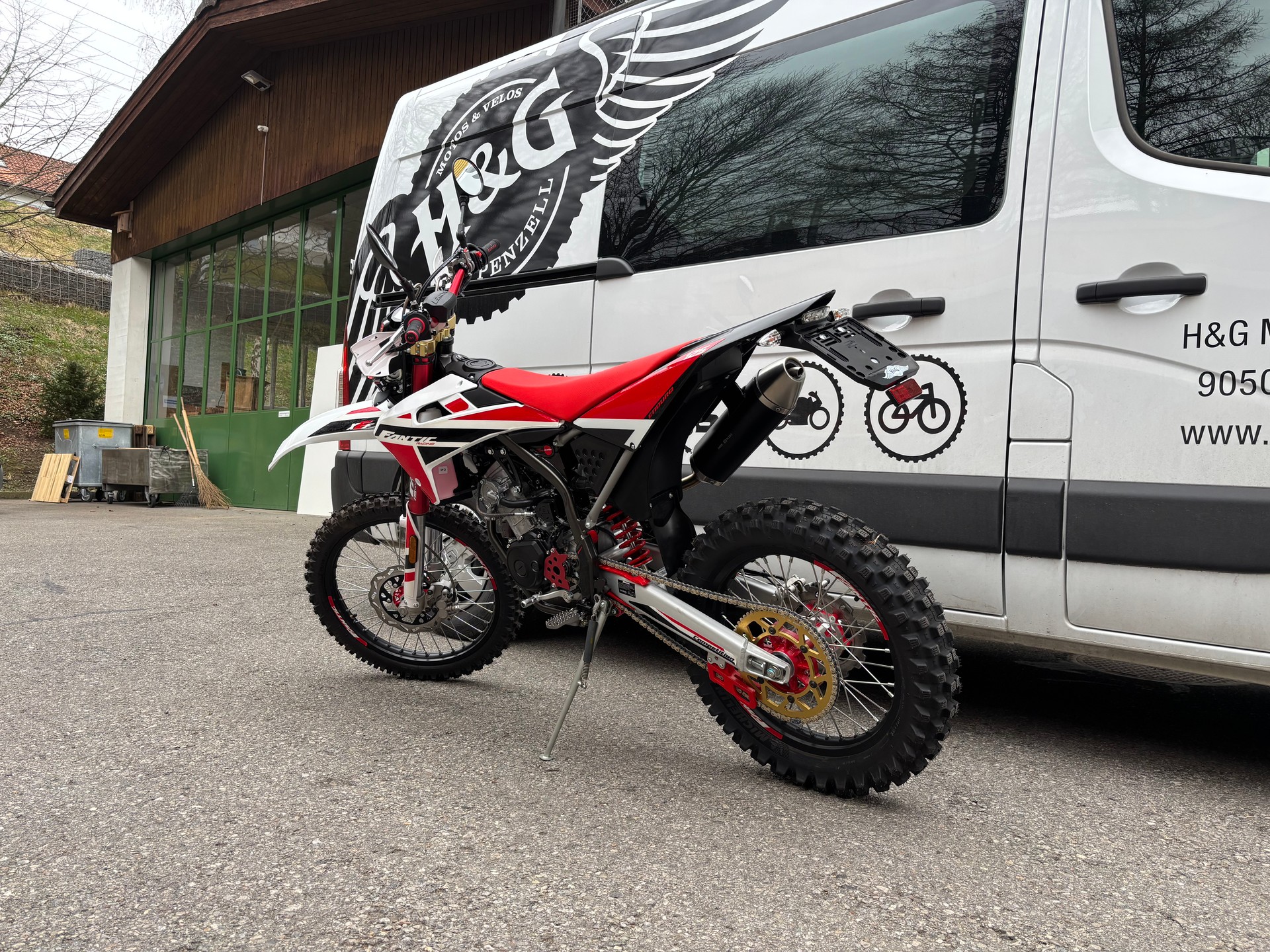FANTIC XEF 125-image-3