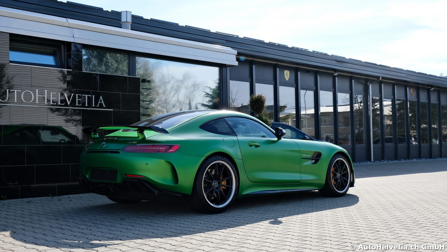 MERCEDES-BENZ AMG GT R Speedshift DCT-image-5
