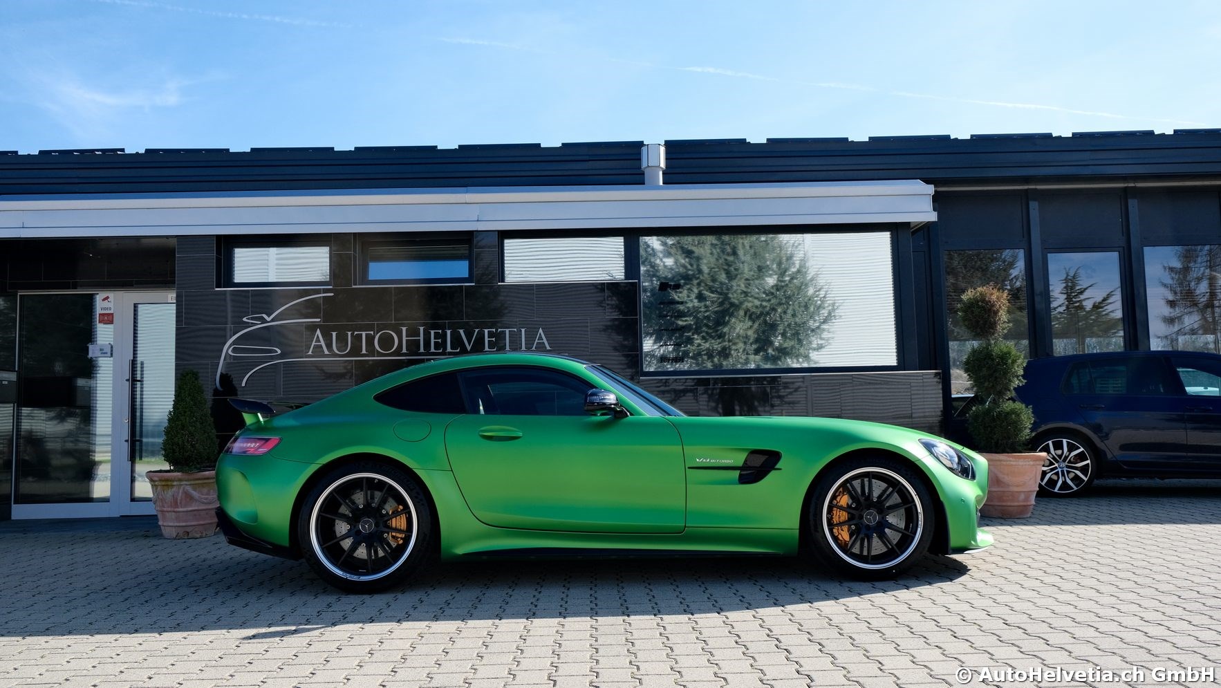 MERCEDES-BENZ AMG GT R Speedshift DCT-image-4