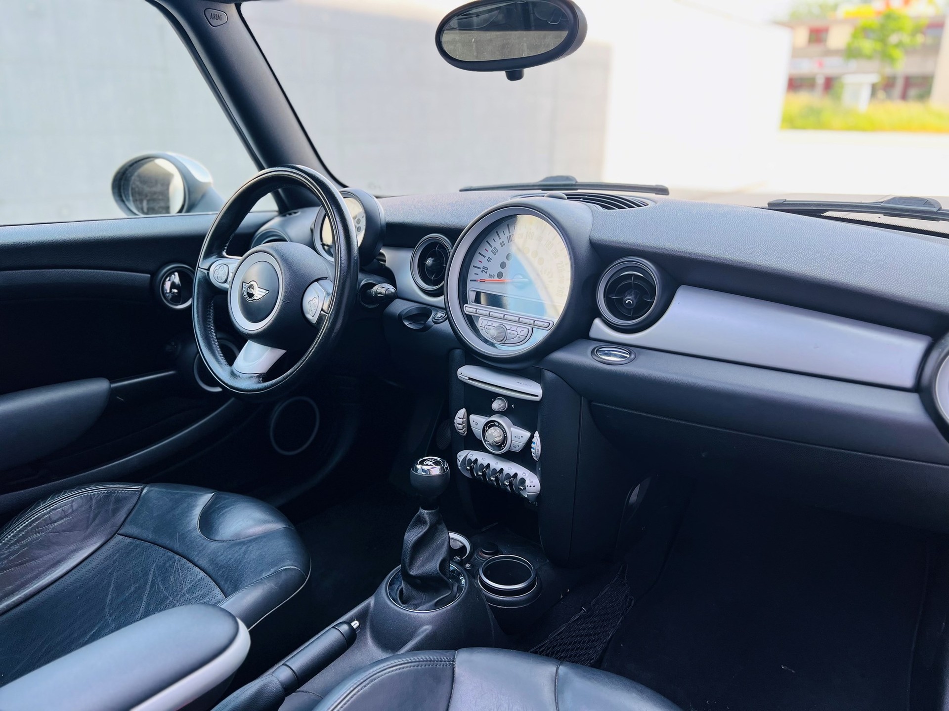 MINI Cooper-image-7