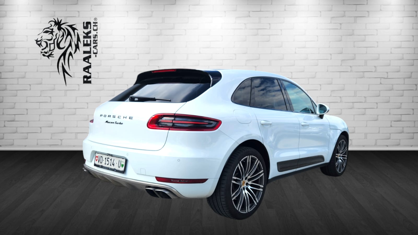 PORSCHE Macan Turbo PDK-image-2