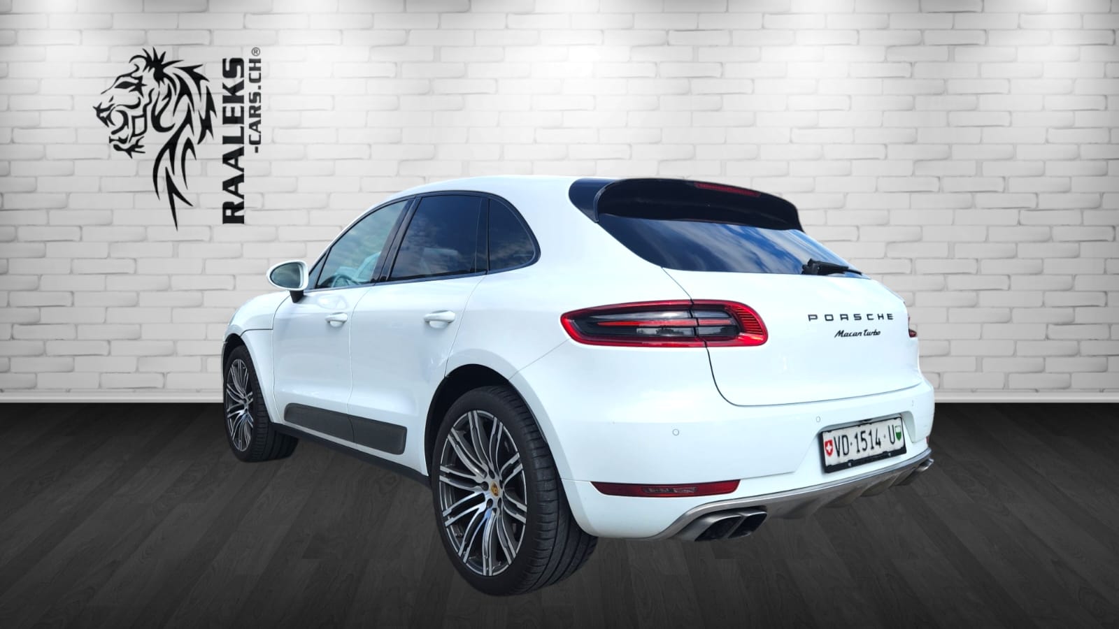 PORSCHE Macan Turbo PDK-image-3