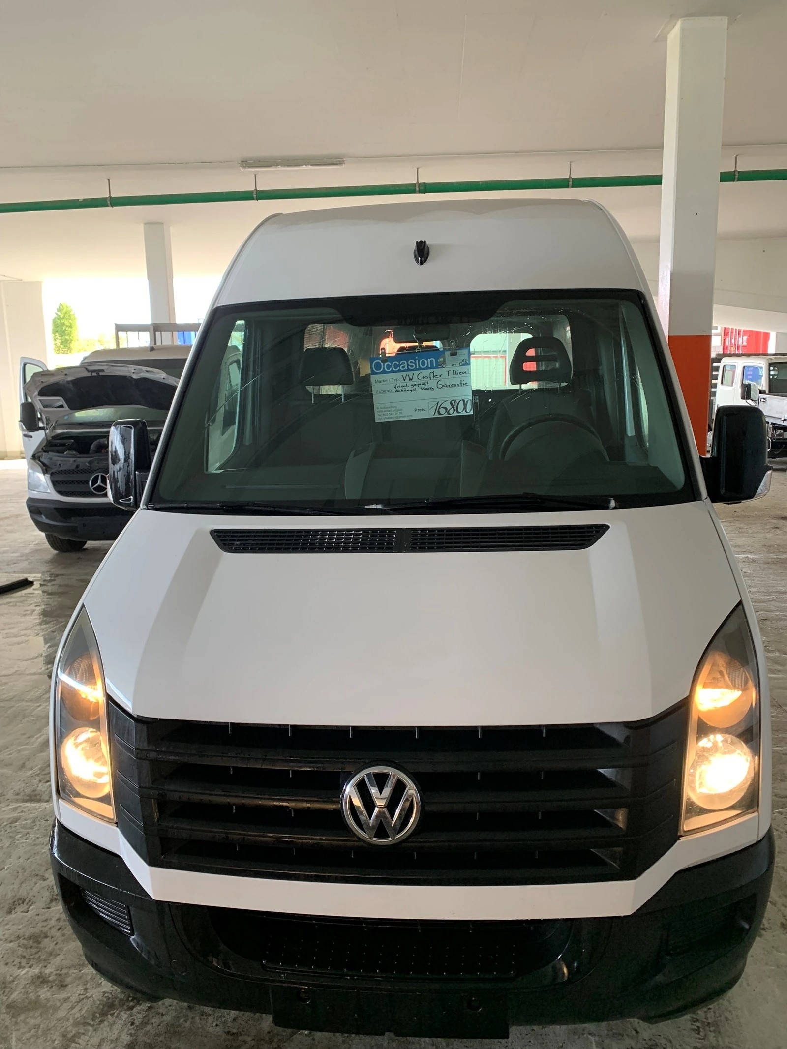 VW Crafter 35 2.0 TDI CR-image-1