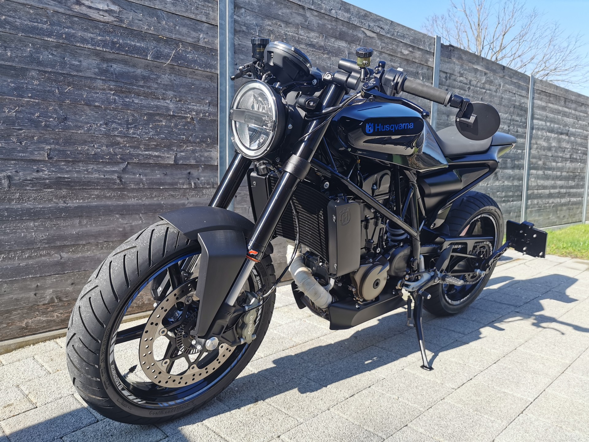 HUSQVARNA Vitpilen 701