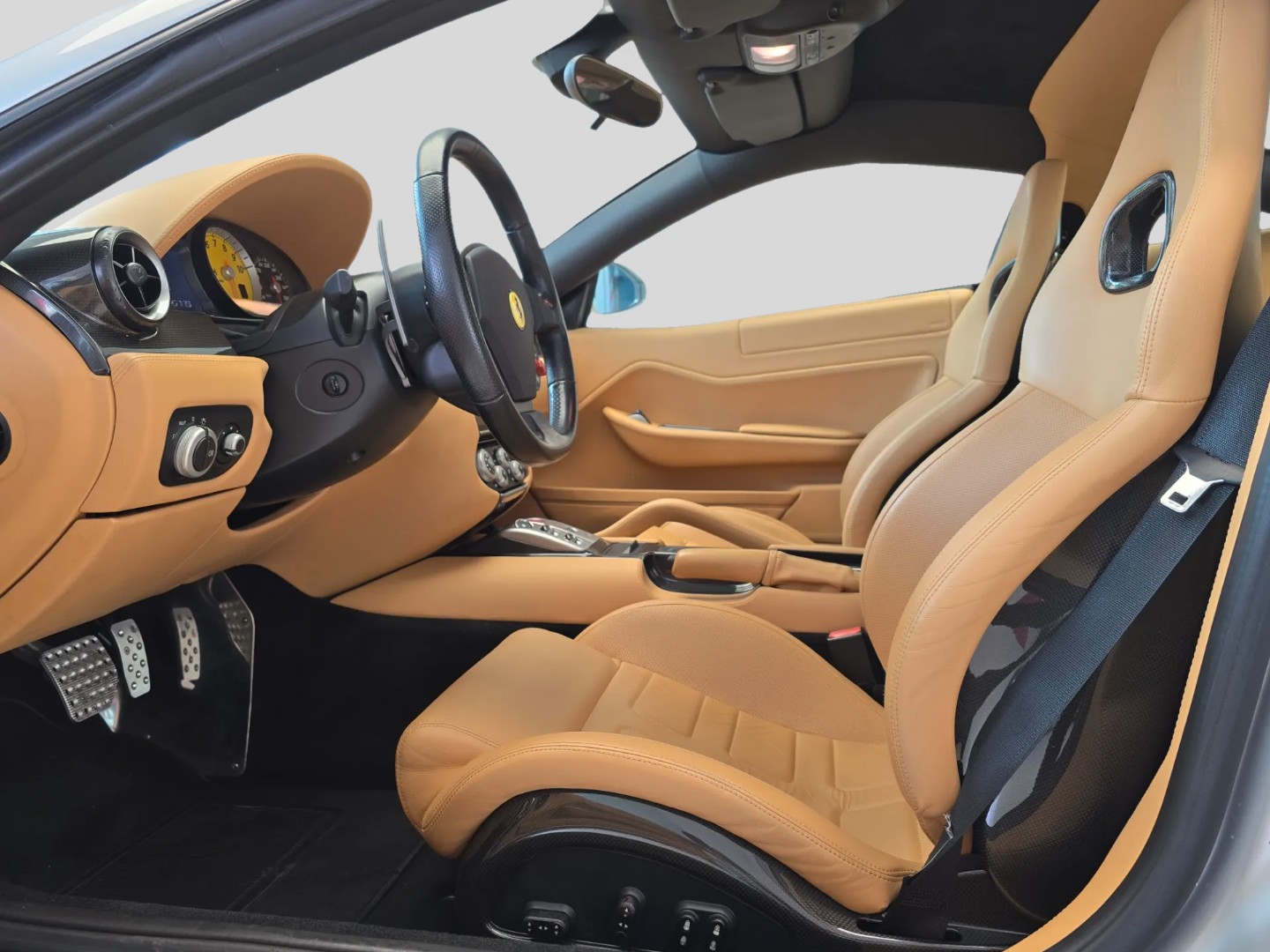 FERRARI 599 GTB-image-8
