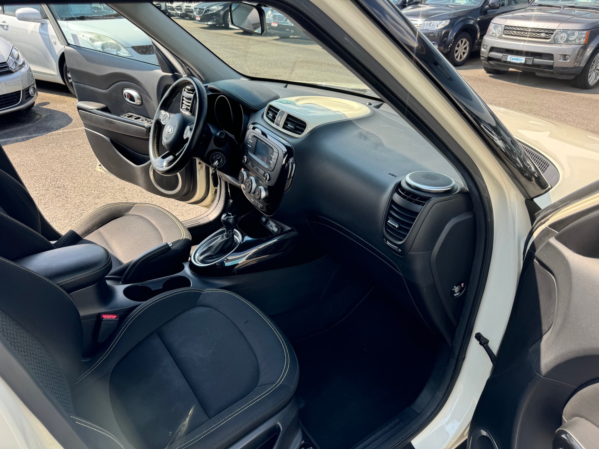 KIA Soul 1.6 CRDi Style Automat DCT-image-12