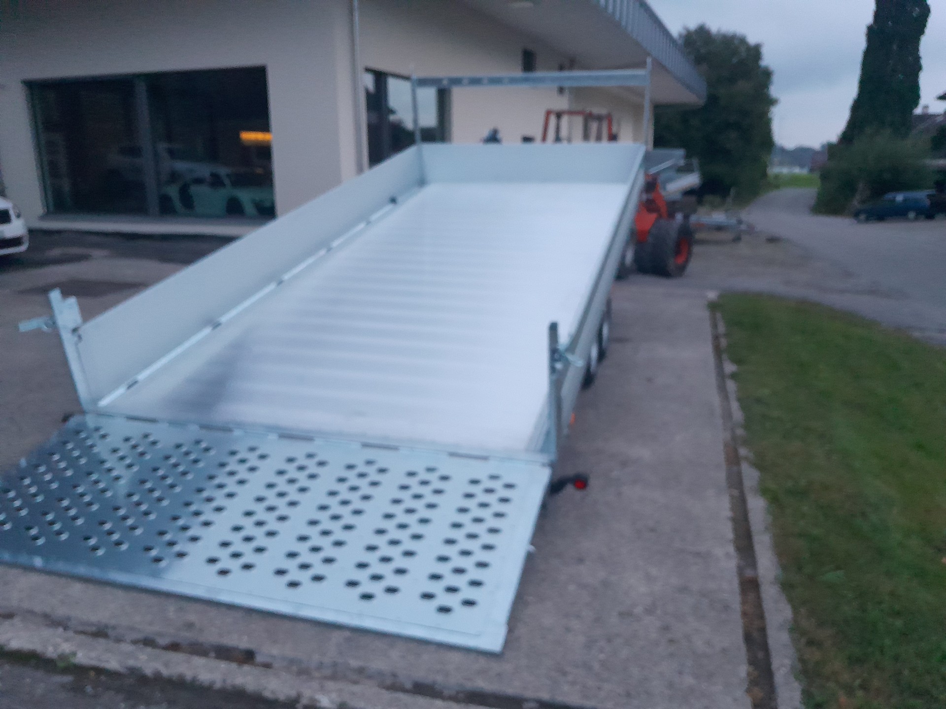 VEZEKO VZ3500 Sachentransporter-image-12