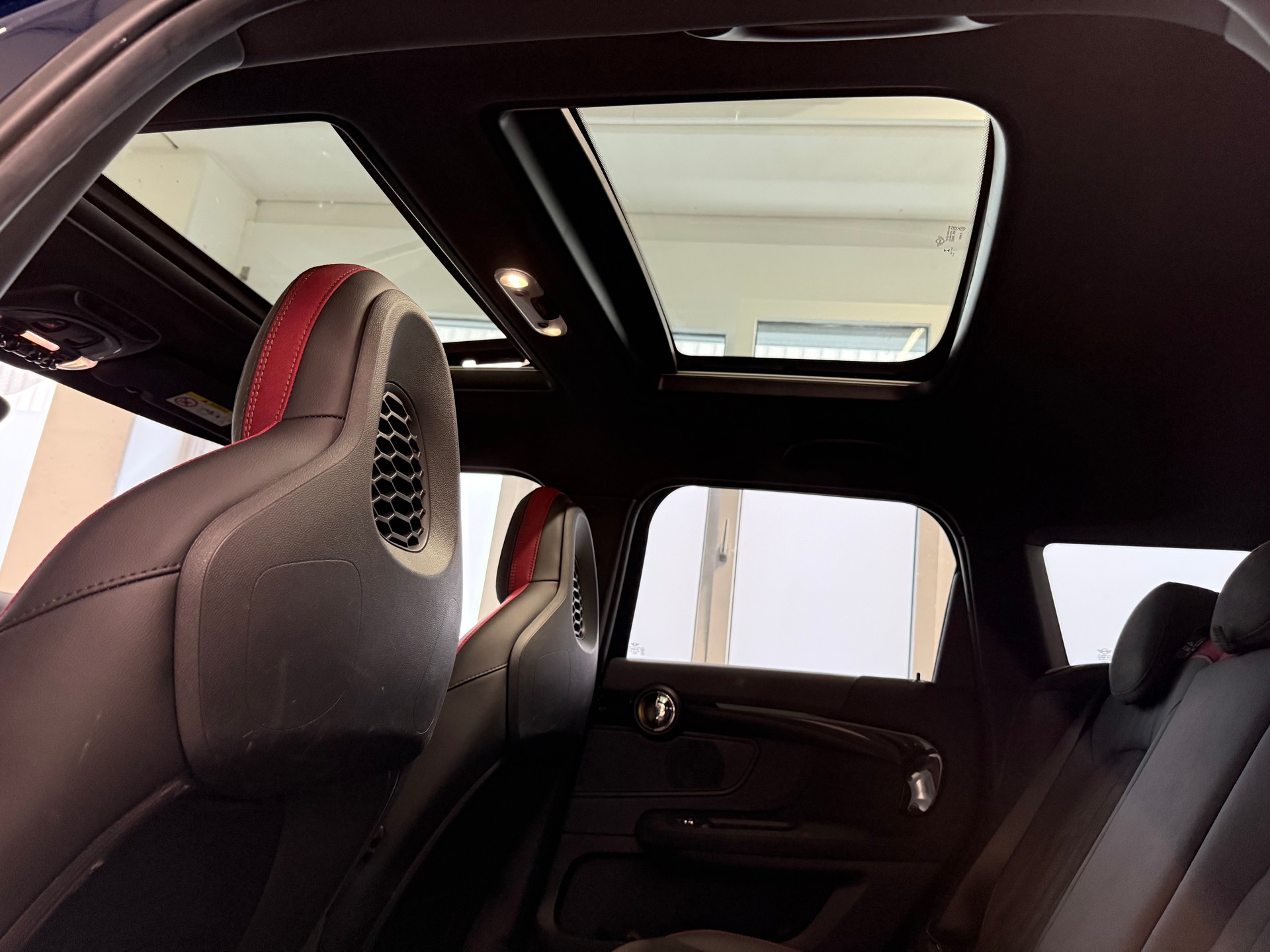 MINI Countryman Cooper S E ALL4 Steptronic-image-21