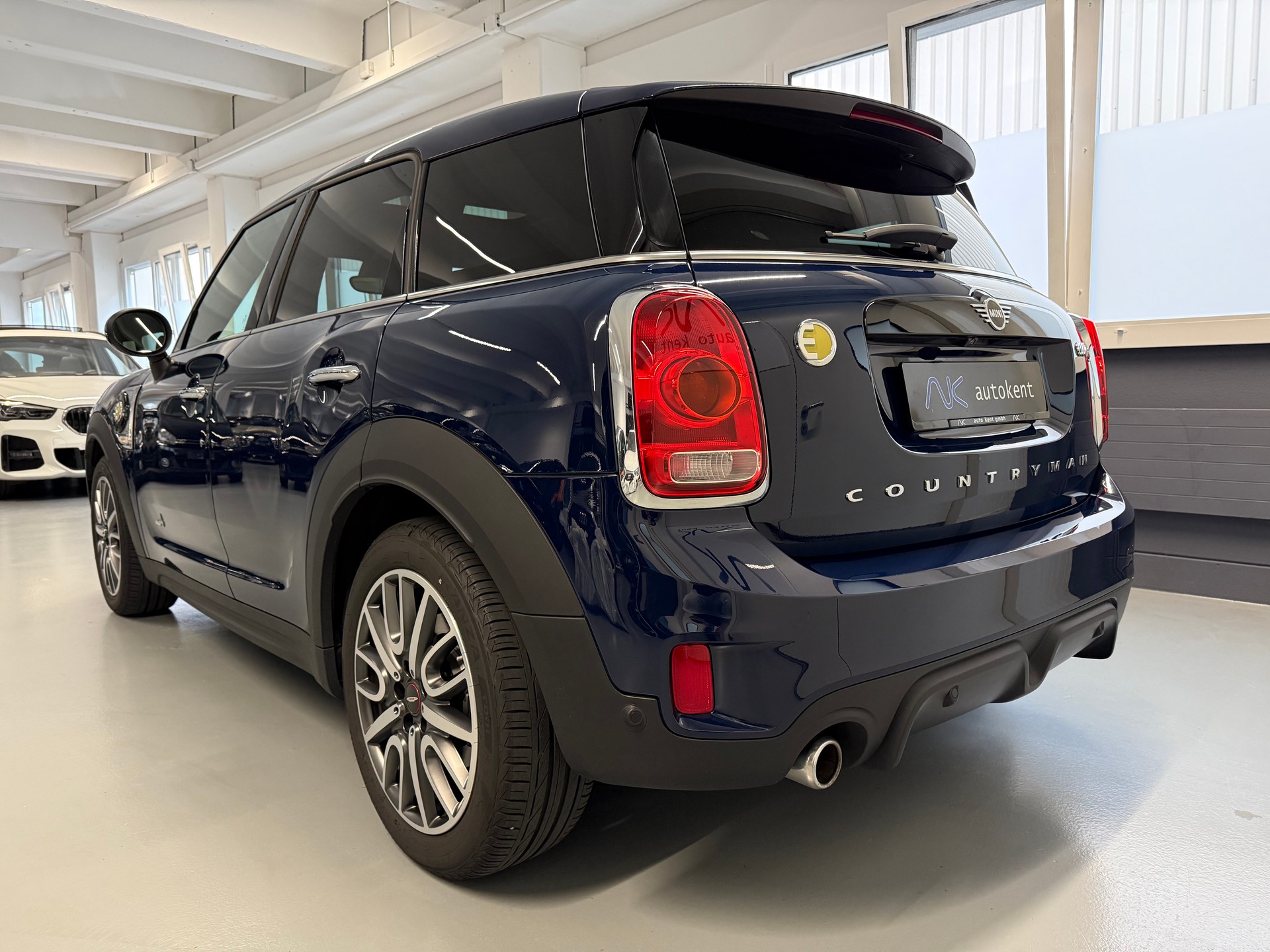 MINI Countryman Cooper S E ALL4 Steptronic-image-3