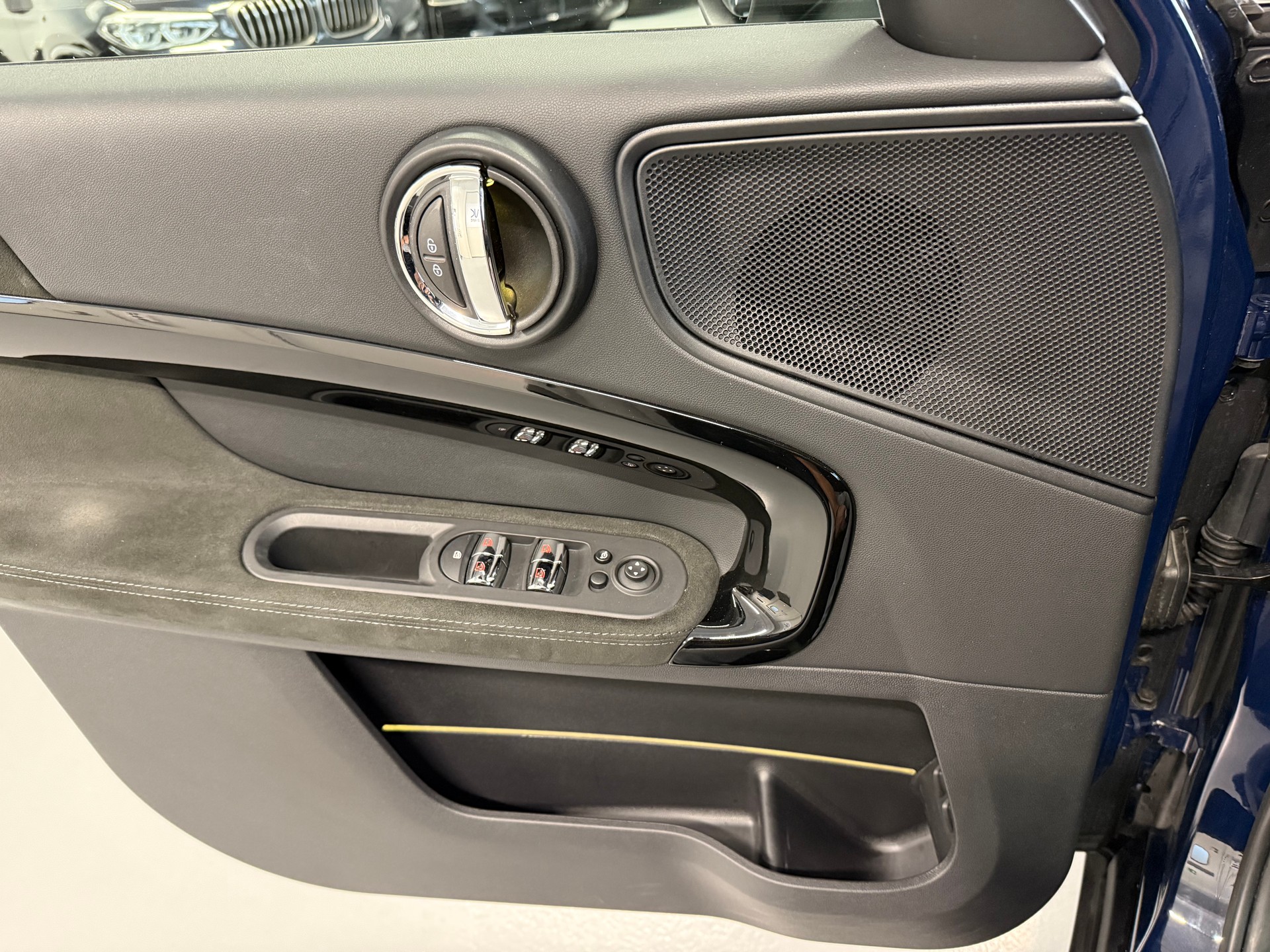 MINI Countryman Cooper S E ALL4 Steptronic-image-13