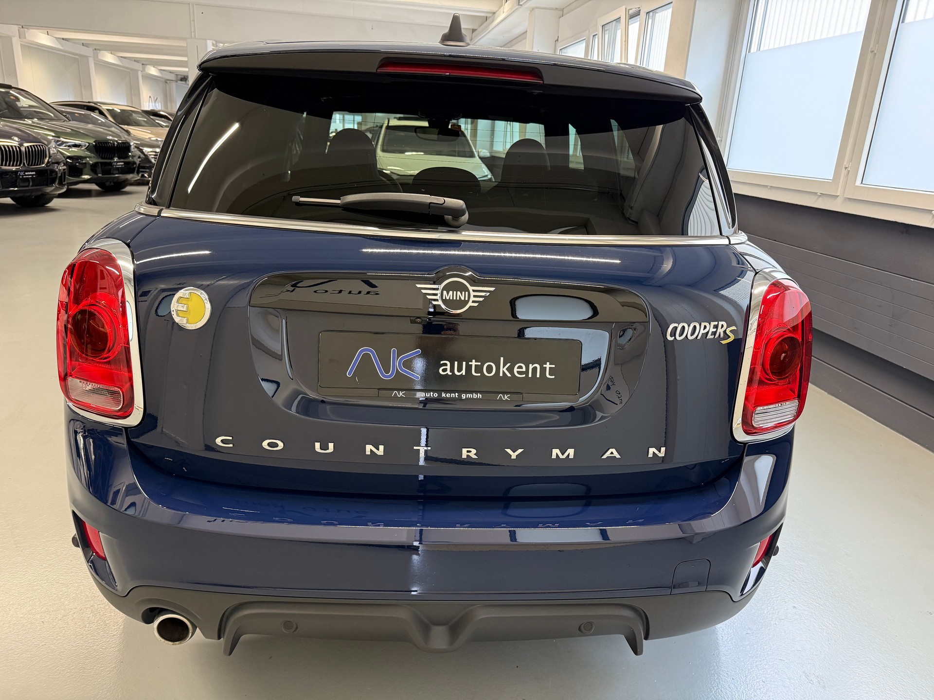 MINI Countryman Cooper S E ALL4 Steptronic-image-4