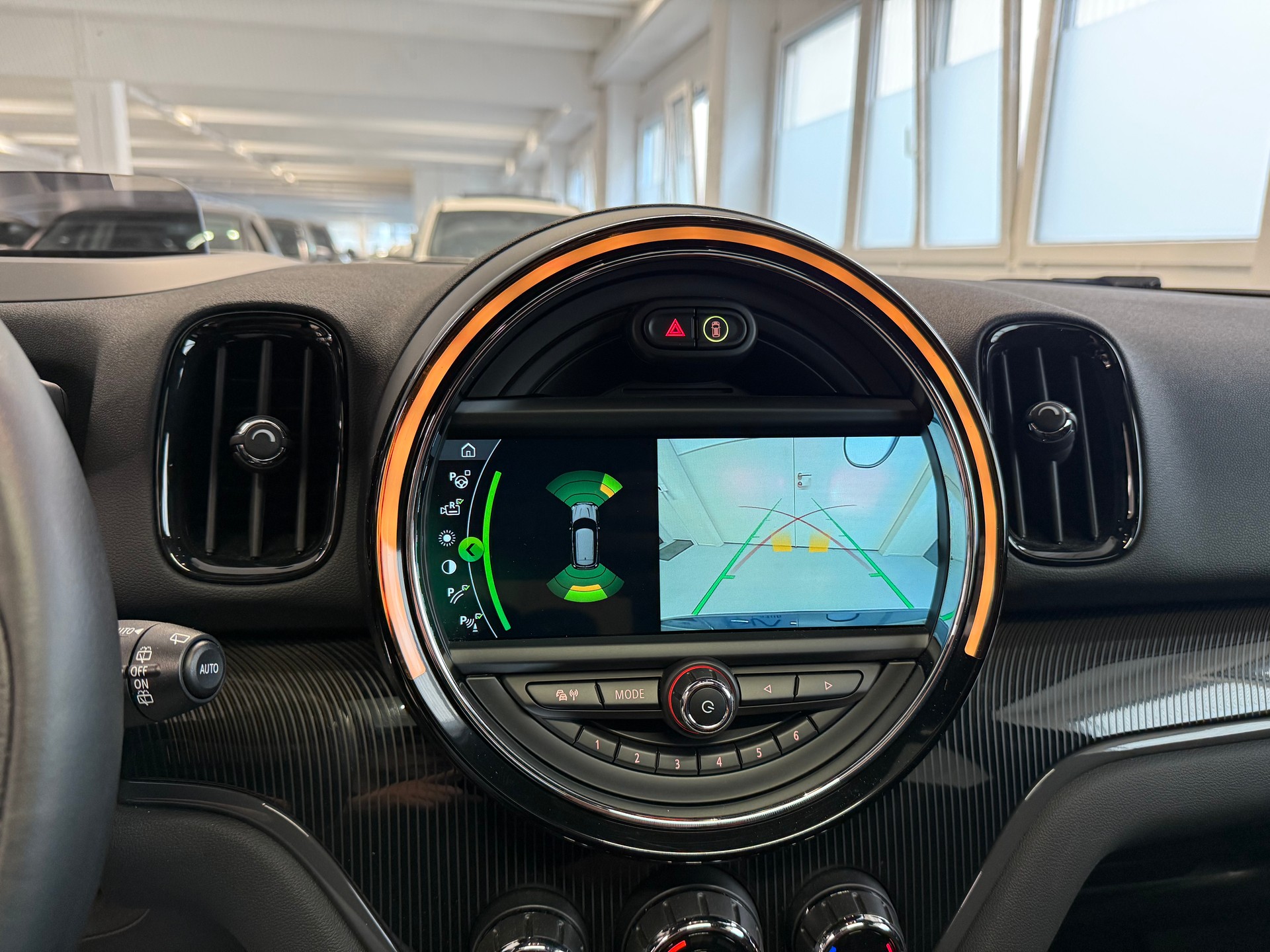 MINI Countryman Cooper S E ALL4 Steptronic-image-10