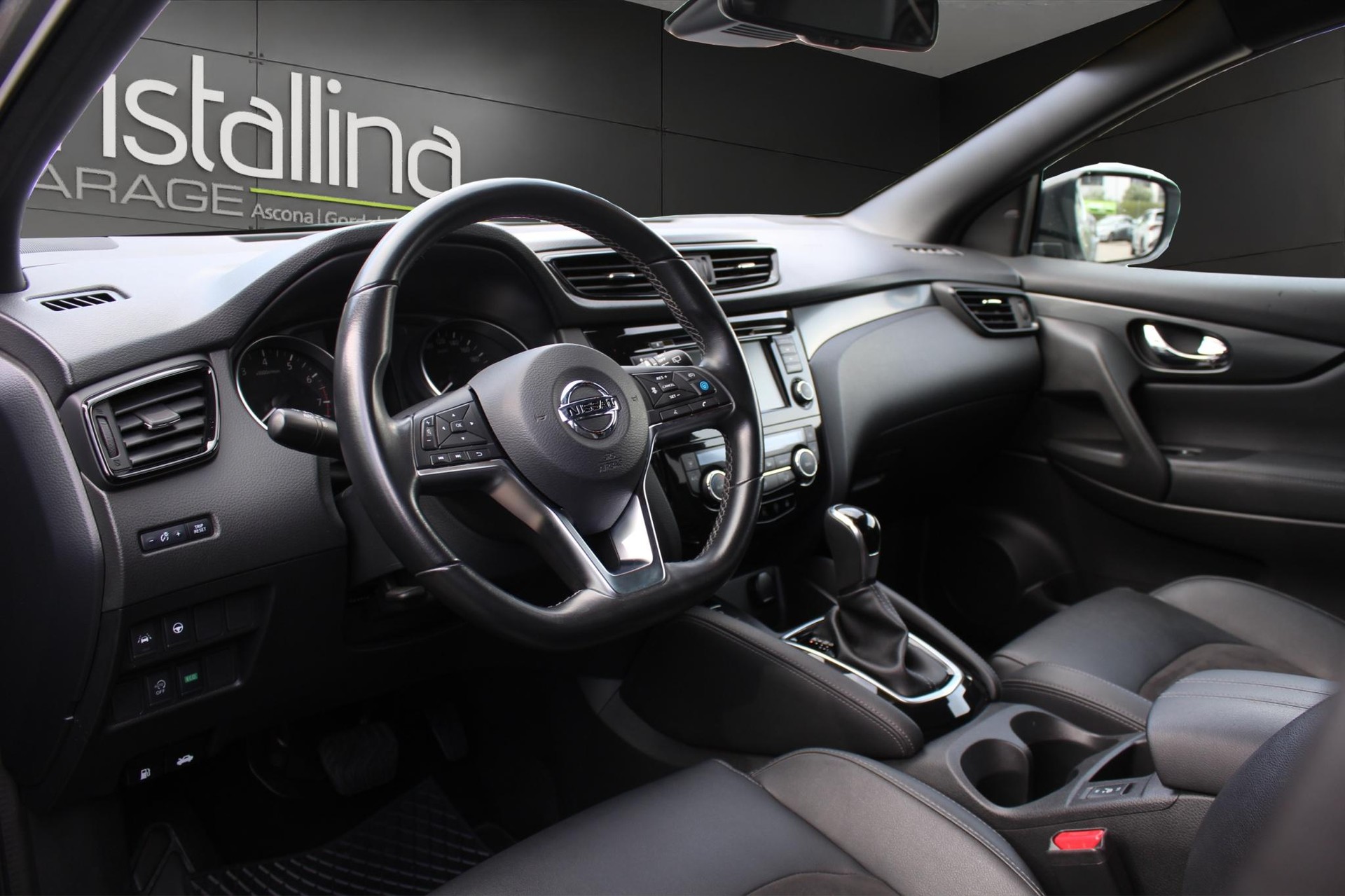 NISSAN Qashqai 1.3 DIG-T 160 Tekna-image-7