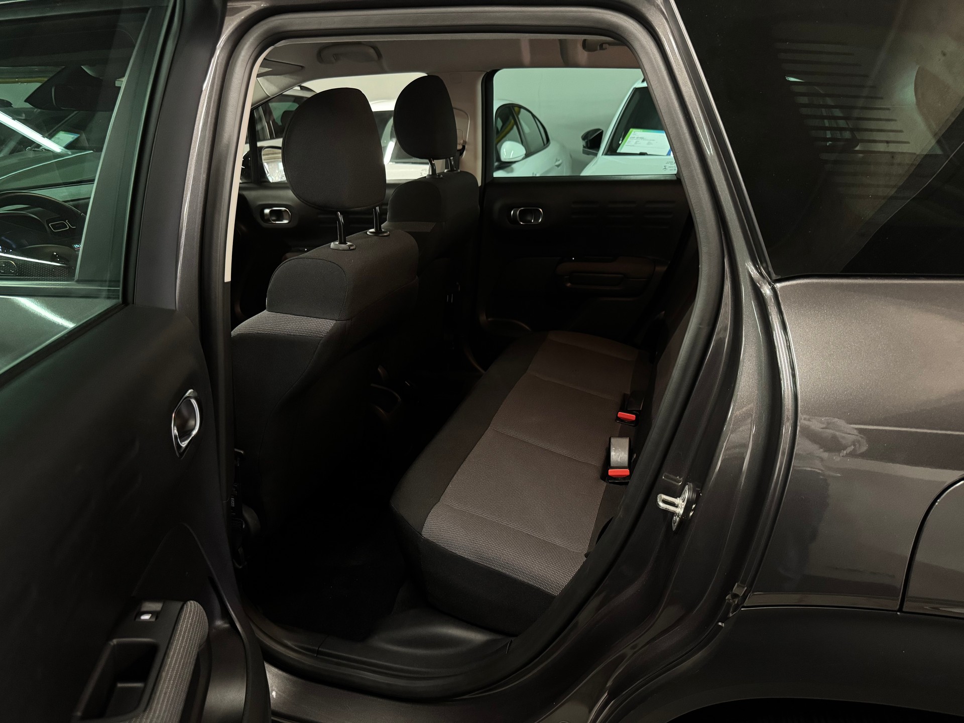 CITROEN C3 Aircross 1.2i PureTech Swiss Edition EAT6-image-9