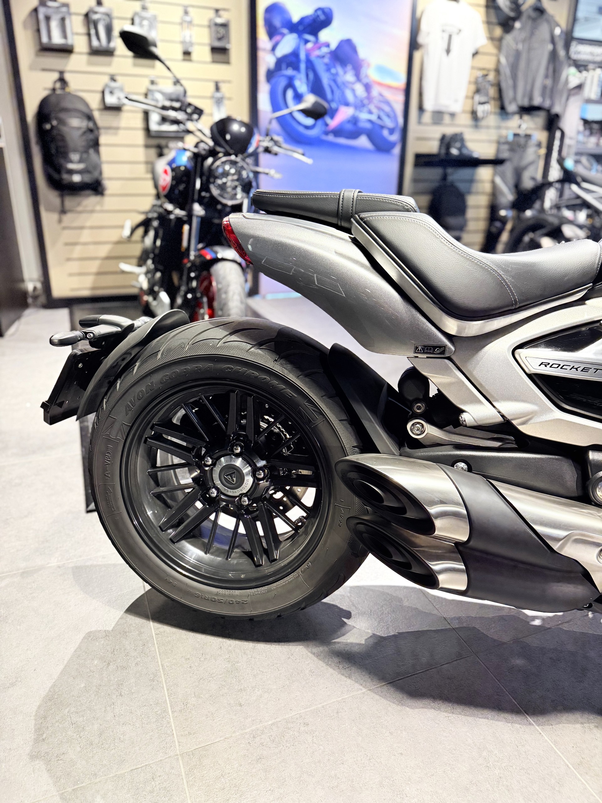 TRIUMPH Rocket 3 R-image-5
