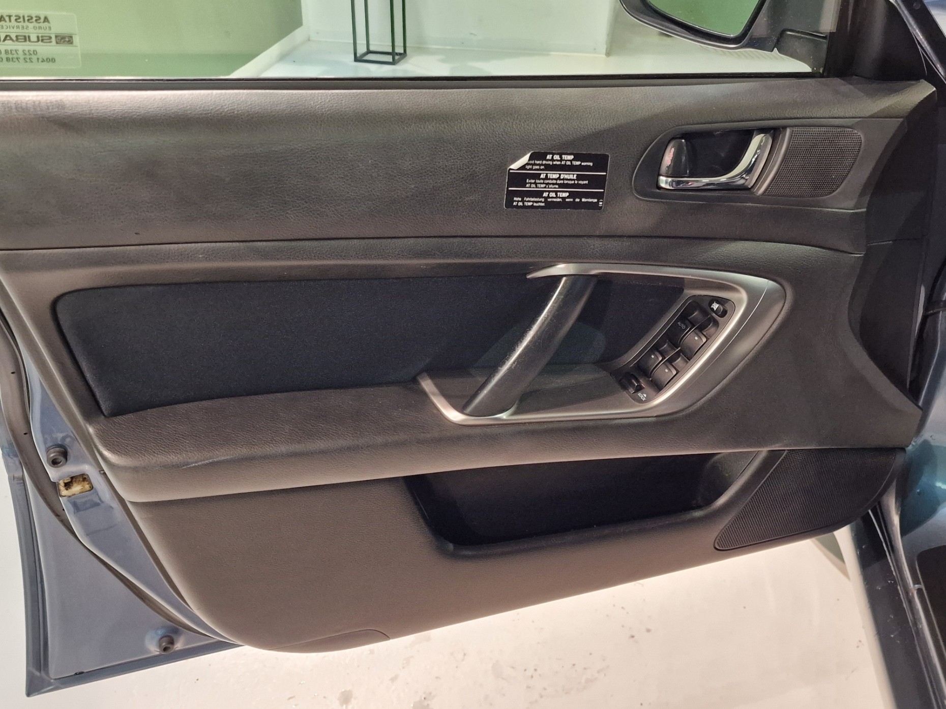 SUBARU Legacy 2.0i AWD-image-6