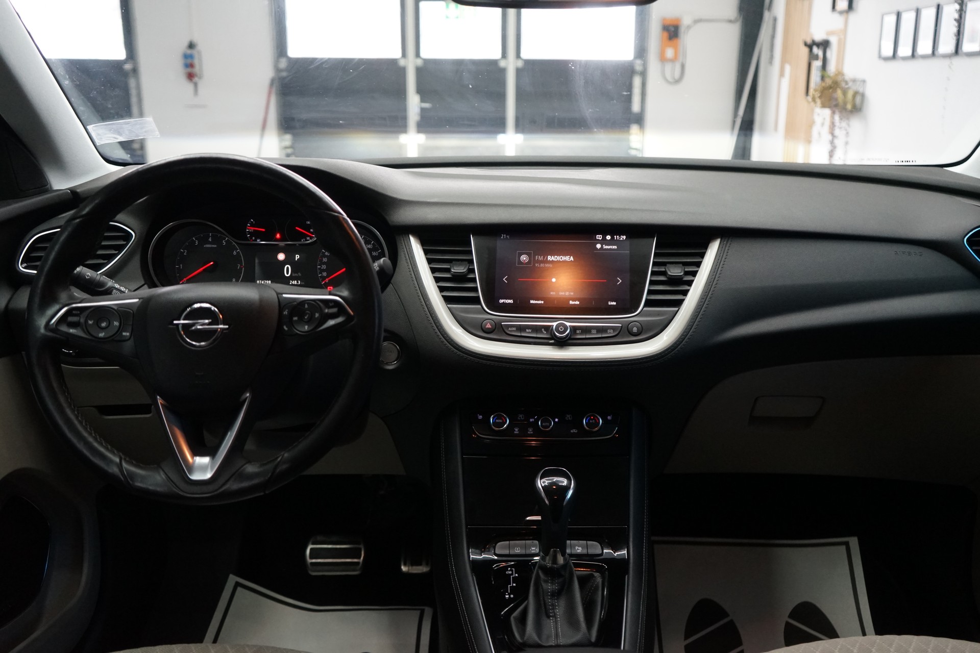 OPEL Grandland X 1.2i TP Excellence Automatik-image-6