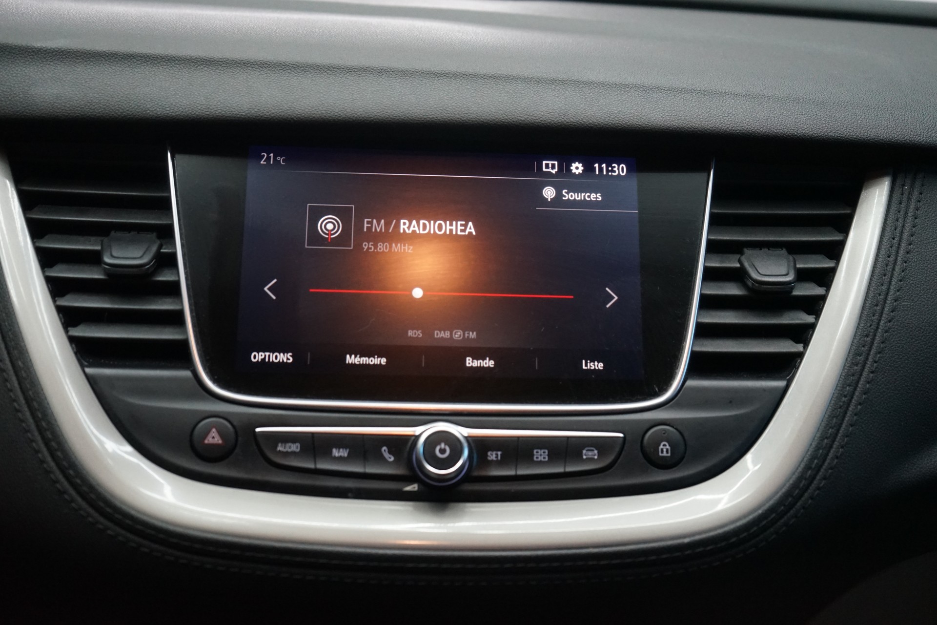 OPEL Grandland X 1.2i TP Excellence Automatik-image-10