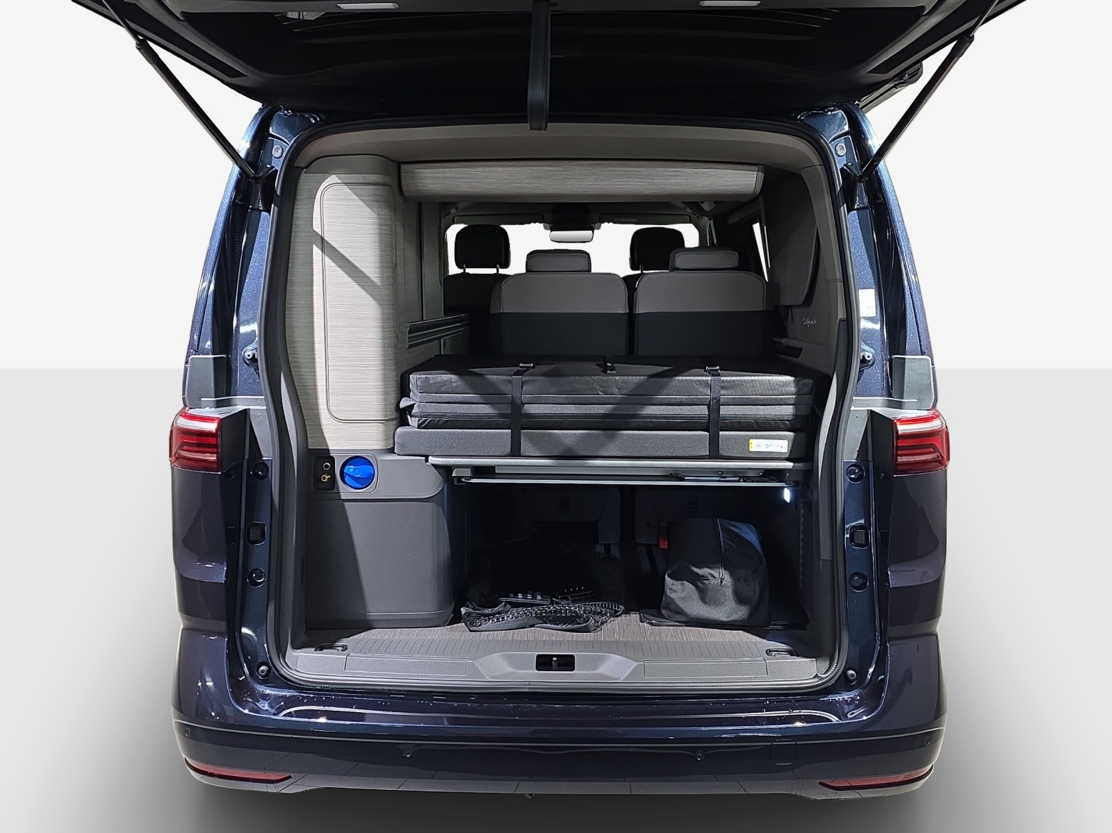 VW California eHybrid Ocean 4Motion-image-12